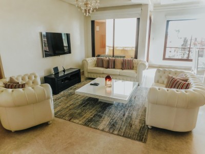 Appartement meublé pour location longue durée en plein hivernage!