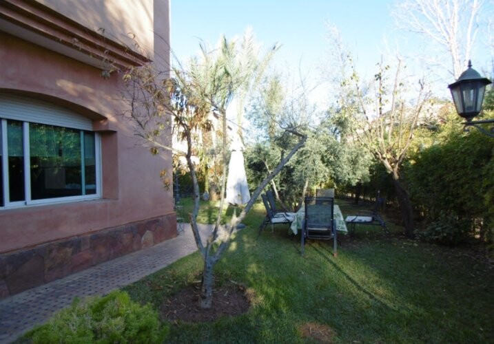 Villa 4 chambres axe Agdal-8