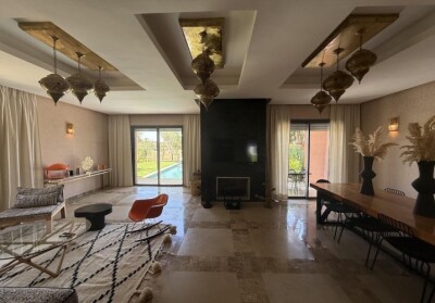 Villa 4 chambres première ligne de golf route de l'Ourika-8