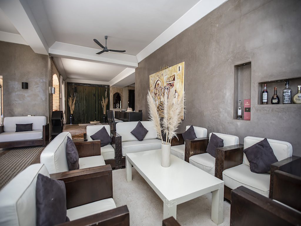 Villa 8 suites axe Ouarzazate