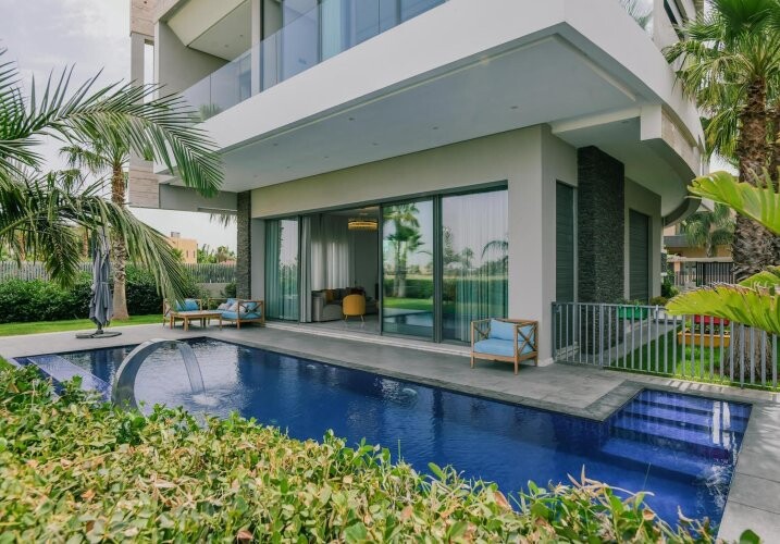 Villa 4 chambres en 1ère ligne de golf-1