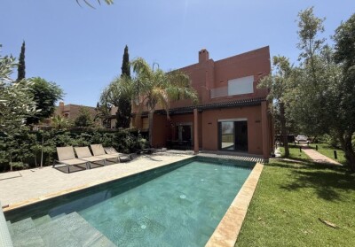 Villa 4 chambres première ligne de golf route de l'Ourika-1