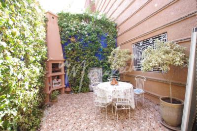 Villa de 4 chambres à louer  dans un nouveau quartier de azzouzia