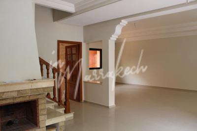 Villa de 4 chambres dans une résidence avec piscine