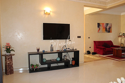 Agréable villa avec piscine à la vente-8