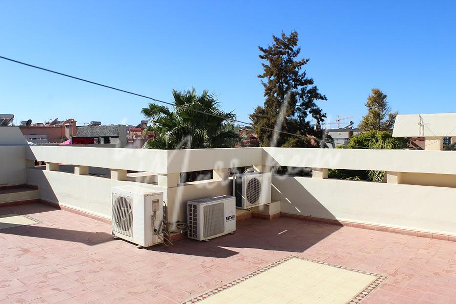 Villa de 4 chambres en  location  sur la route de casablanca-4