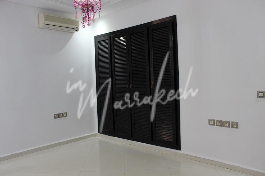 Villa de 4 chambres en  location  sur la route de casablanca-15