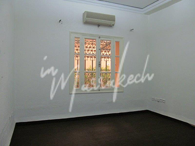 Villa de plain pied à la location en plein centre ville