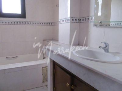 Appartement à louer à usage bureau