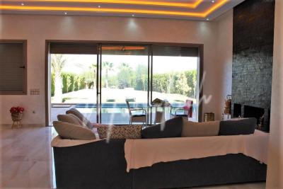 Magnifique villa à vendre sur le golf