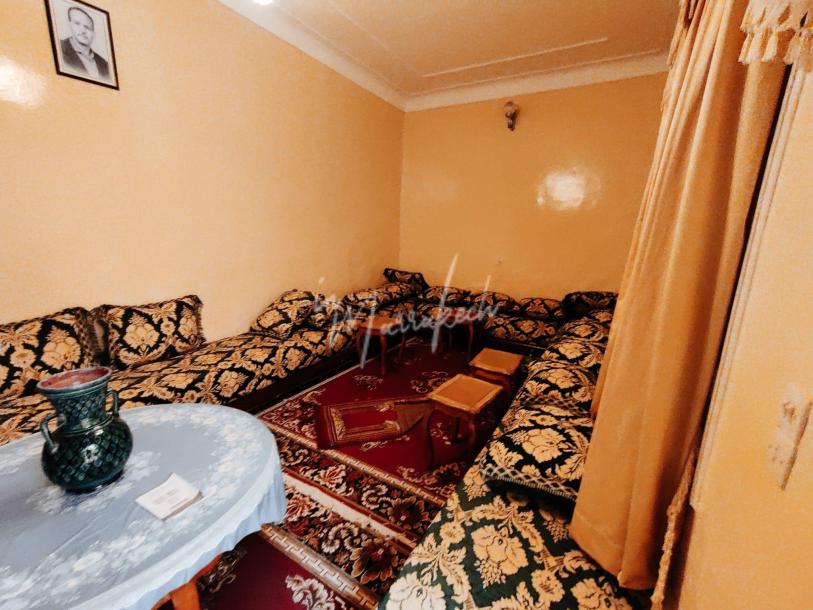 A rénover ! Riad d'une superficie de 107,6 m²-4