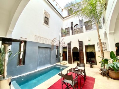 RIAD MAISON D’HÔTE AVEC PISCINE DE 5 CHAMBRES À KASBAH MARRAKECH MÉDINA