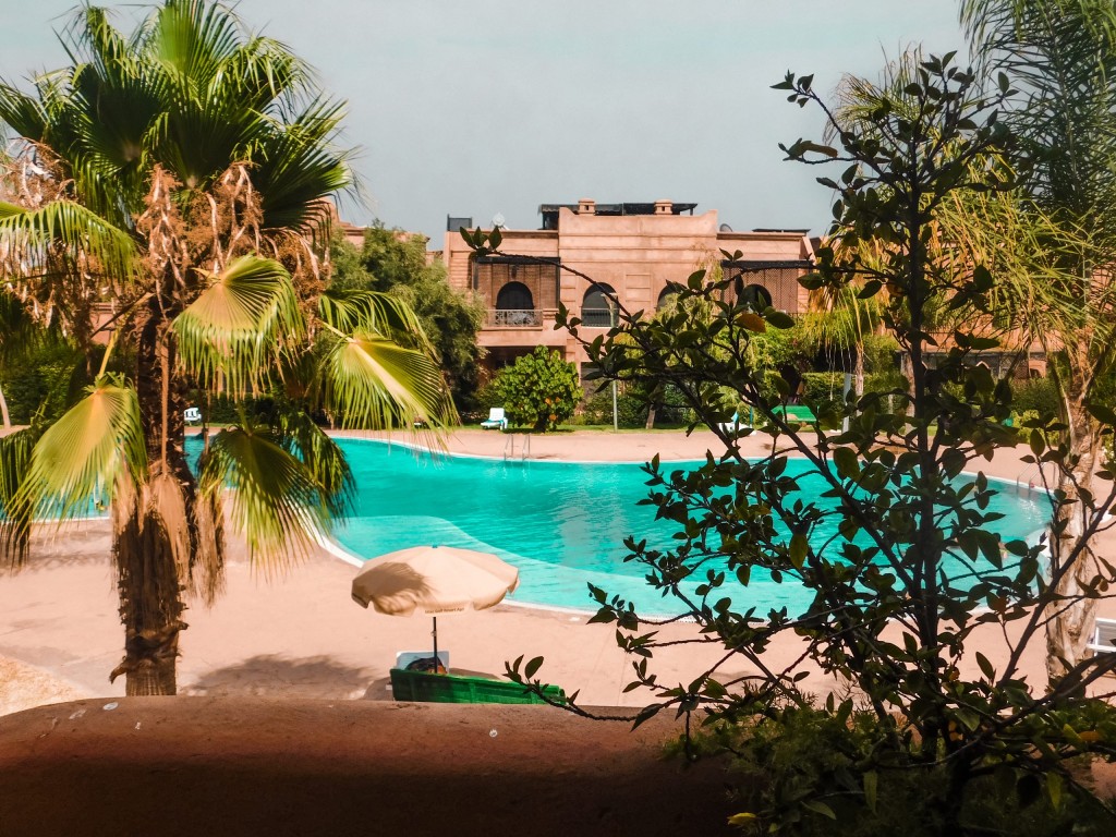 Investir dans l'immobilier à Marrakech : appartement ou villa, les opportunités et les risques